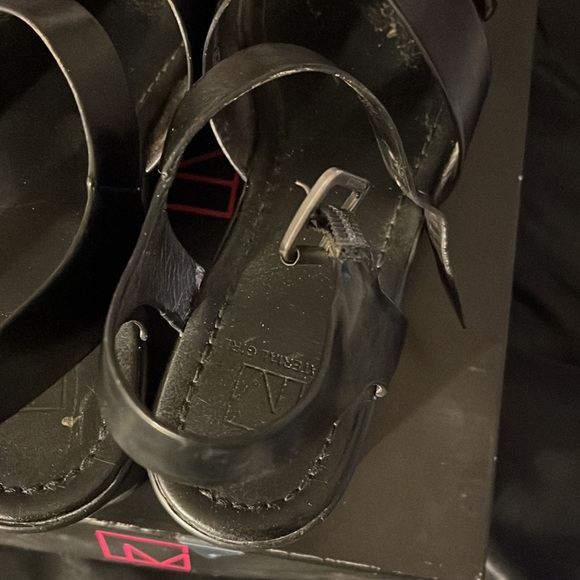 MaTerial Girl platform - Picture 4 of 5